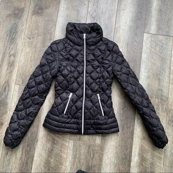 Saks Fifth Avenue Quilted Packable Down Black Jacket Full Zip Size XS - Picture 3 of 10